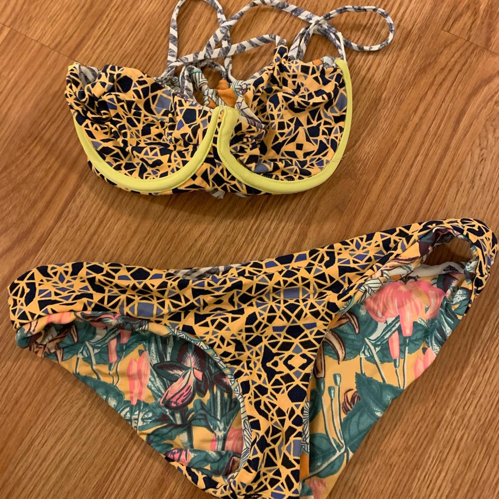 Maaji swim